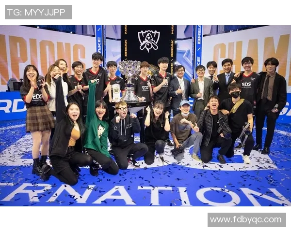 英雄联盟团队协作排名揭晓EDG强势登顶引发热议